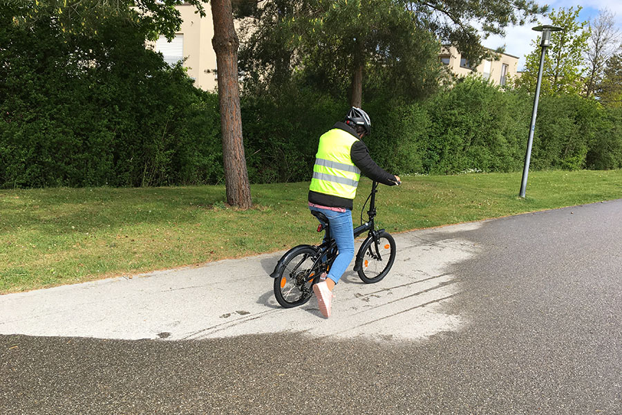 Nachbarschaftstreff Oslostraße: Fahrradkurs für Frauen (ein Kooperationsprojekt mit dem SOS Kinder- und Familientreff Messestadt Ost)